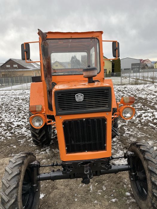 Vand tractor utb 650+ plug cu 3 cormane