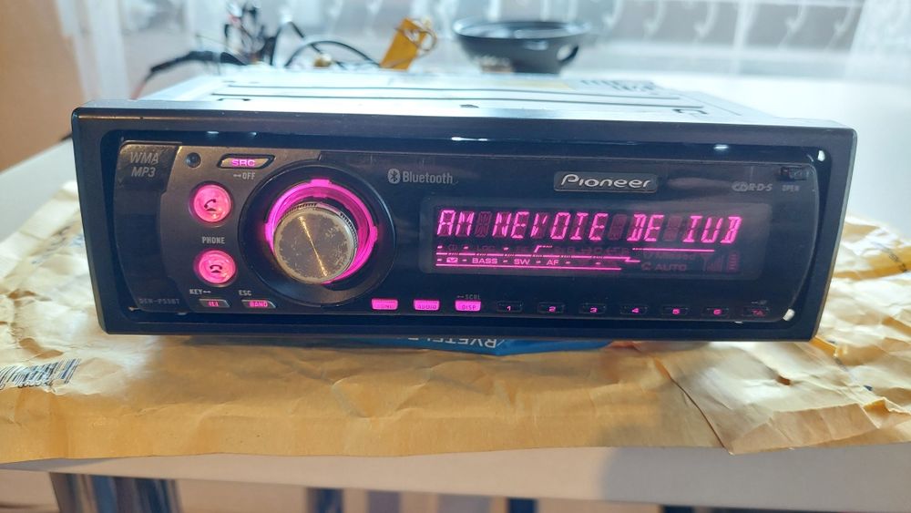 Cd.player auto Pioneer DEH-P55BT model ft.rar