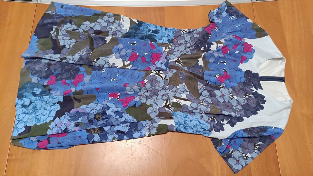 Valentino-Като Нова