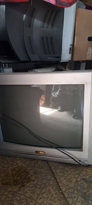 Продам телевизоры