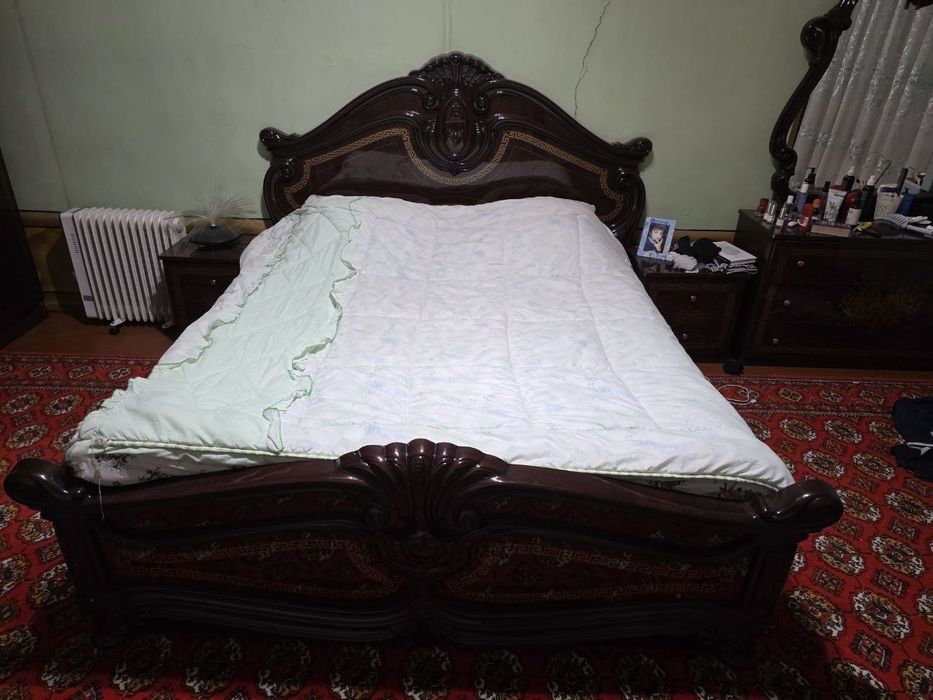 Мебел двух спални