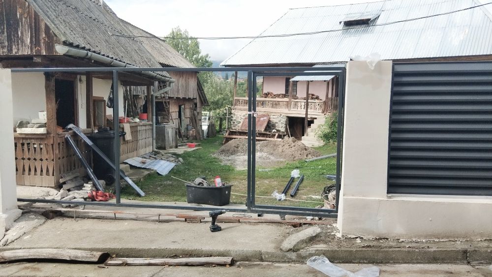 Vand garduri și porți