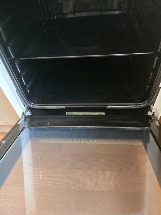 Газовая плита ..