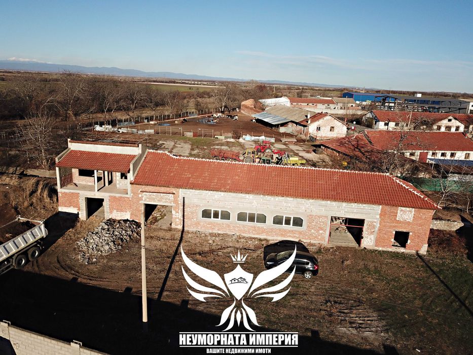 Продавам промишлен склад/цех/сграда 280РЗП парцел 1641кв село Болярци