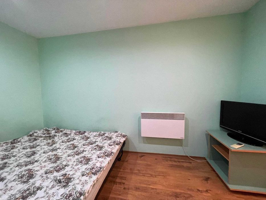 Дава се под наем Тристаен апартамент в Бургас, Лазур - 100 кв.м за 612 € - Снимка #16