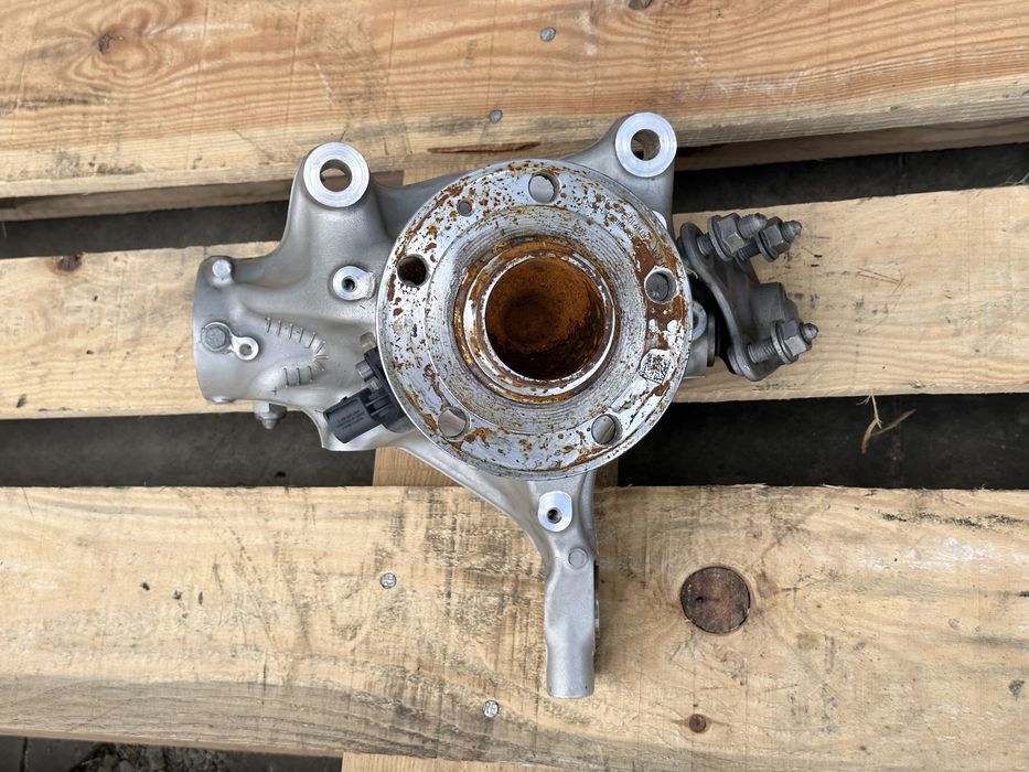 Ляв шенкел AUDI Q4 VW ID.3 ID.4 ID.5 1EA407257H