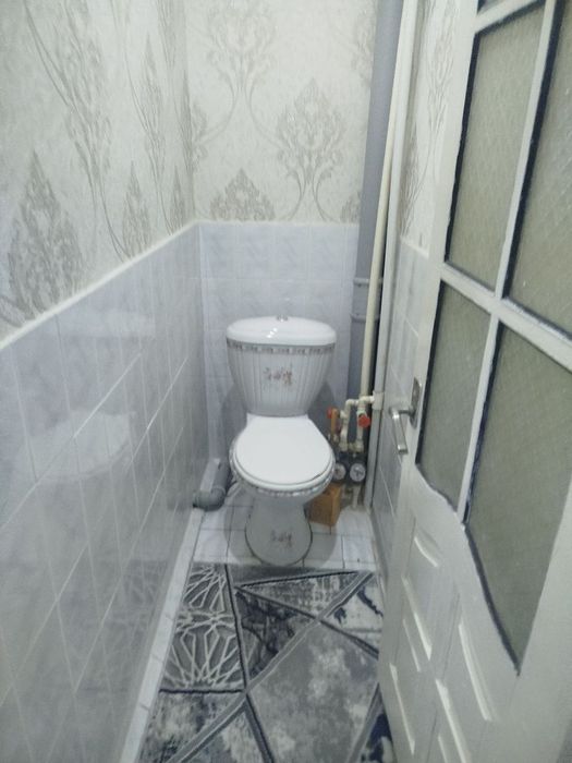 Квартира срочно сотилади 5мик 1эт 3хон