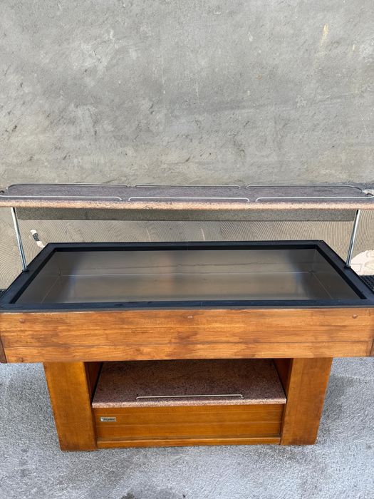 Холодильник десертница