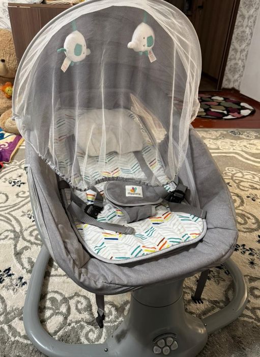 Продам шезлонг детский, подходит новорожденным