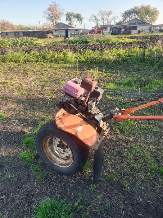 Продам мотоблок в рабочем состояни и