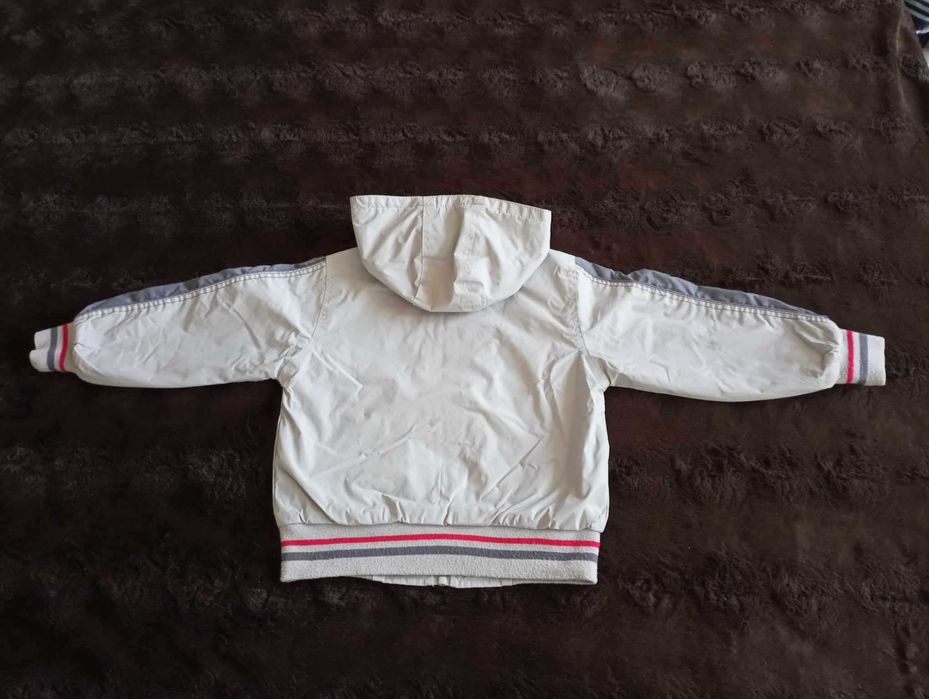 Детско яке за 3-4год.
