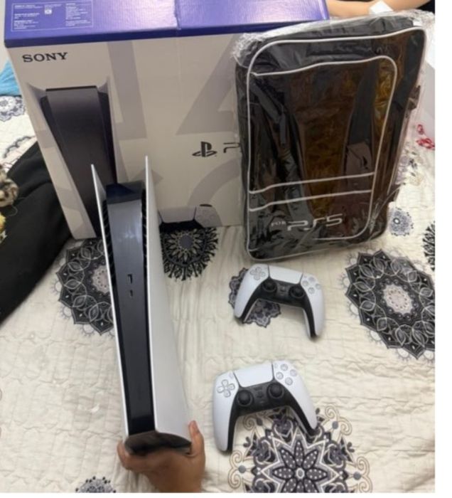 Плэйстейшн 5.          ,