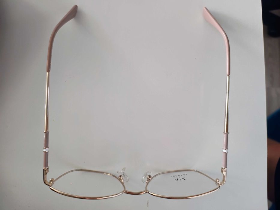 Vând rame ochelari noi