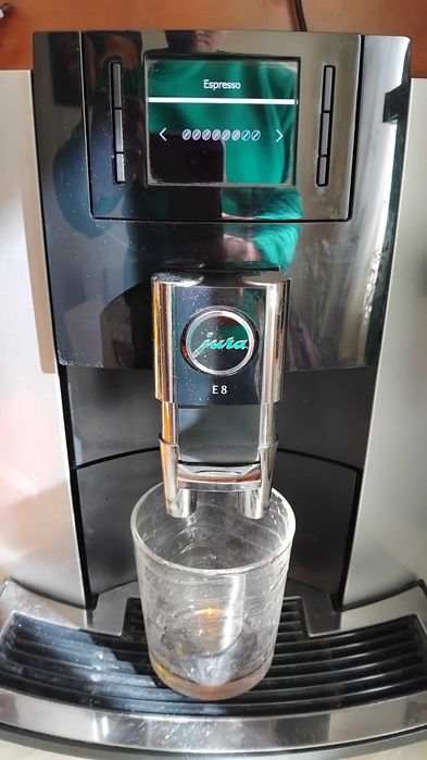 Кафеавтомат Jura E8