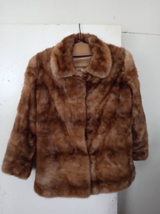 Продам       шубы