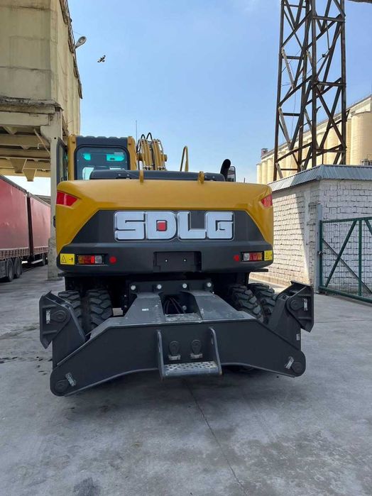 SDLG Колесный Экскаватор E7150F  есть в наличи ташкент
