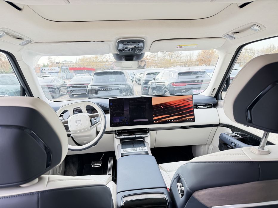 Zeekr 9 X Ultra.  Nd 40 Klent Nomiga chiqadi.