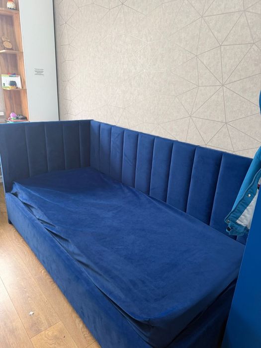 Продаётся кровать в отличном состоянии