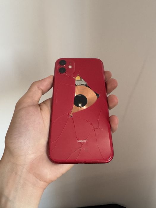 Iphone 11  на 128 гб