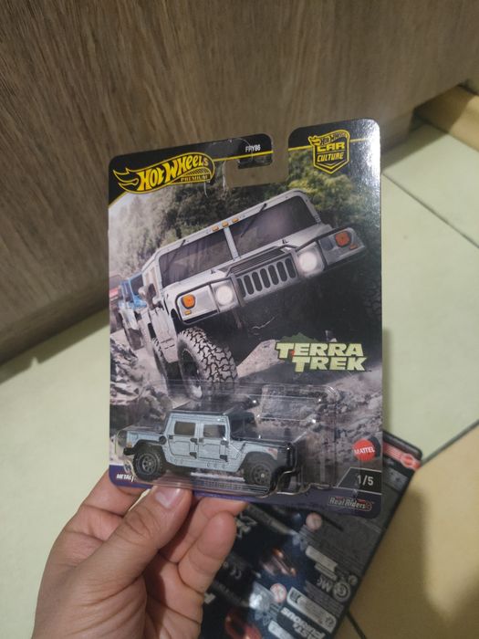 Hot wheels premium
