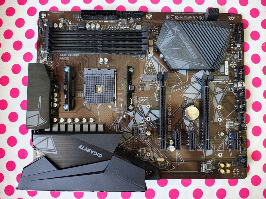 Placa de baza Gigabyte B550 Gaming X V2 socket AM4.