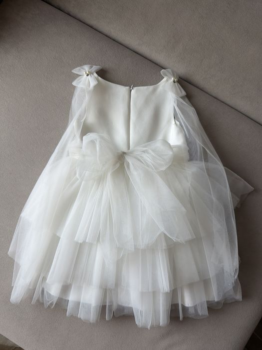 Продам детское нарядное платье