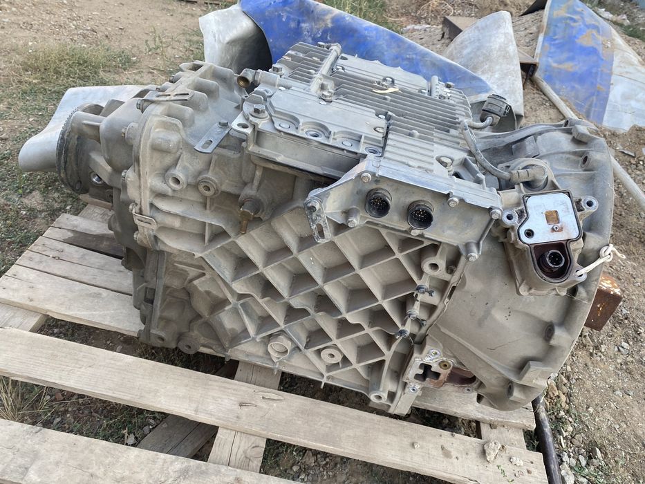 КПП Робот Volvo I-shift  AT2412C