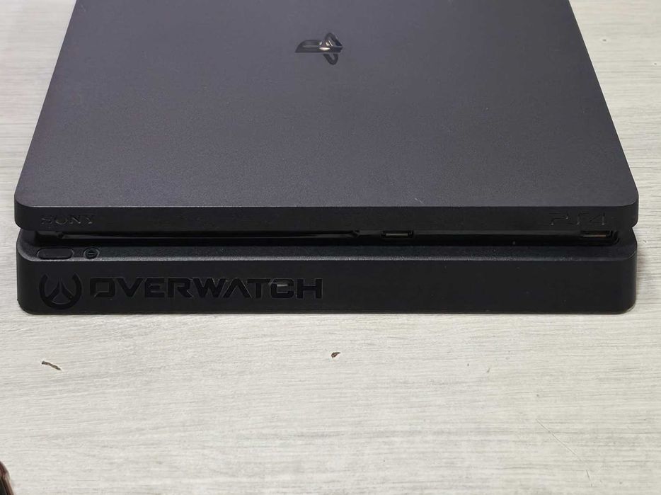 Playstation 4 SLIM 500GB / PS4 SLIM 500GB /
