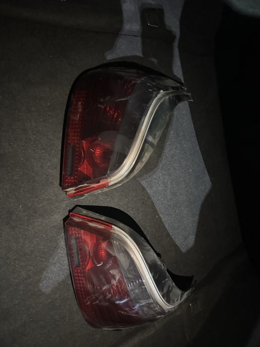 Продам задние фары бмв e60