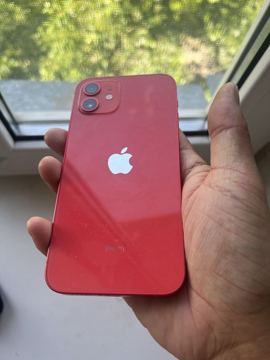 Продам iphone 12 на 128 gb Red