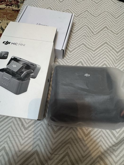 Микрофон DJI Mic Mini(2TX + 1RX + Charging Case) черный
