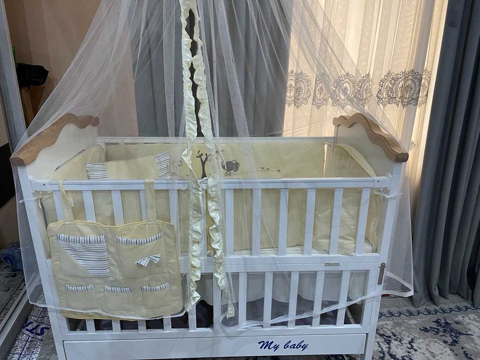 Bollalar Uchun ashyolar