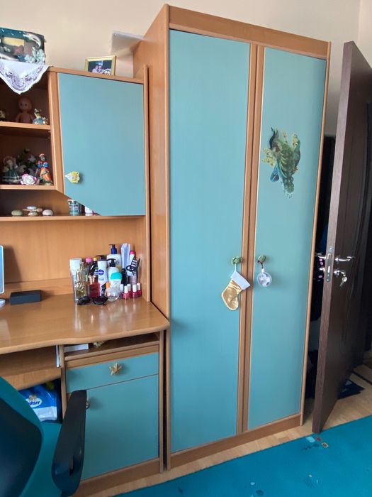 Детско-юношеско обзавеждане