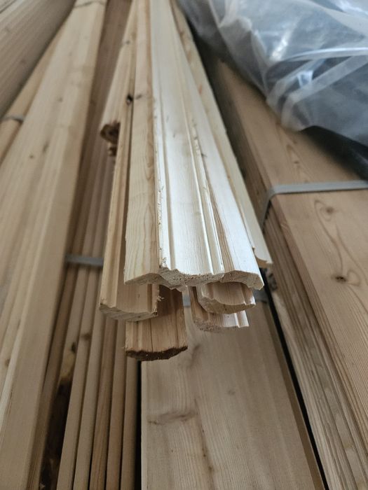 Вагонка, брус, уголки, трапы