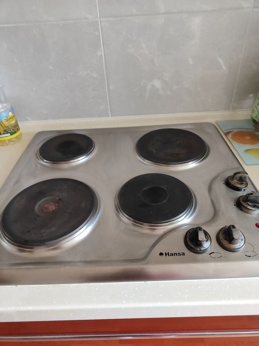 Продам варочную поверхность.
