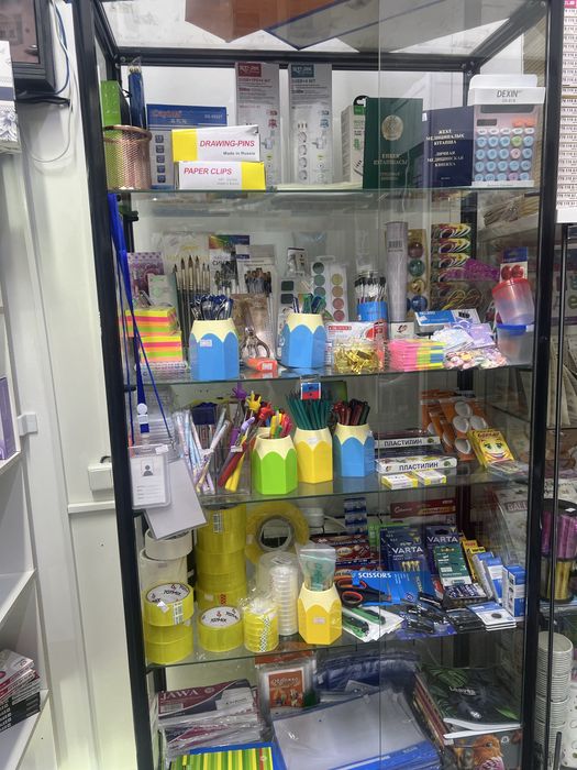 Продам витрину 13000 тенге