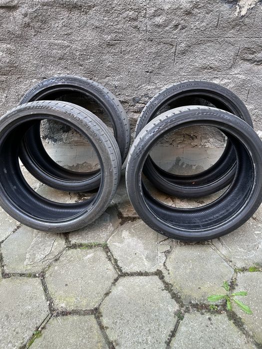 Гуми Continental 245/35/20 и 275/30/20 спорт пакет. DOT 2023.