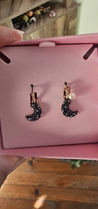 Красиви обеци Swarovski