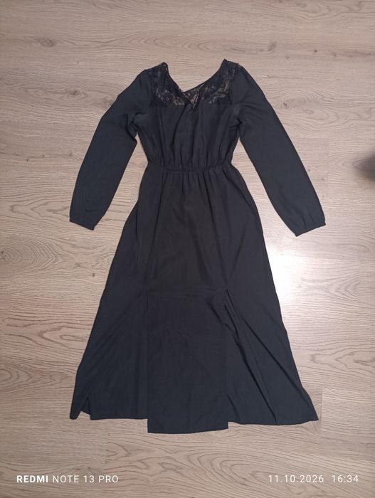 Rochie neagra cu dantelă