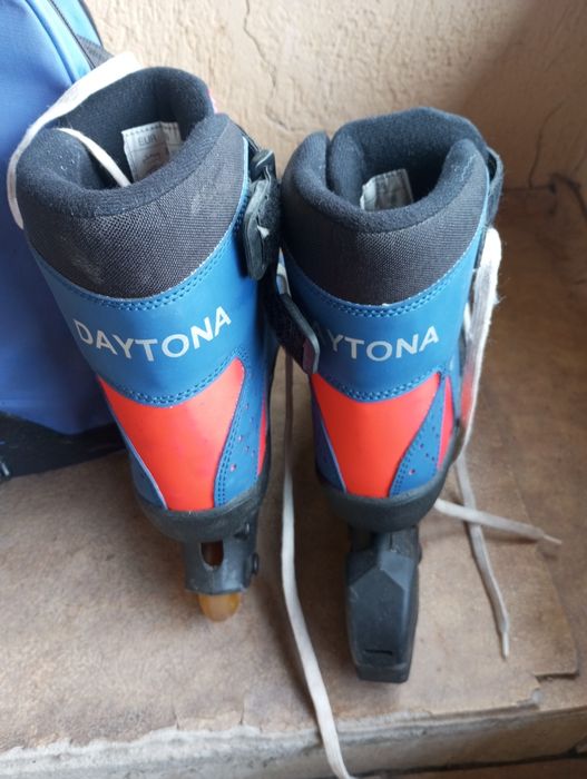 Ролери с чанта и предпазни аксесоари-39 номер