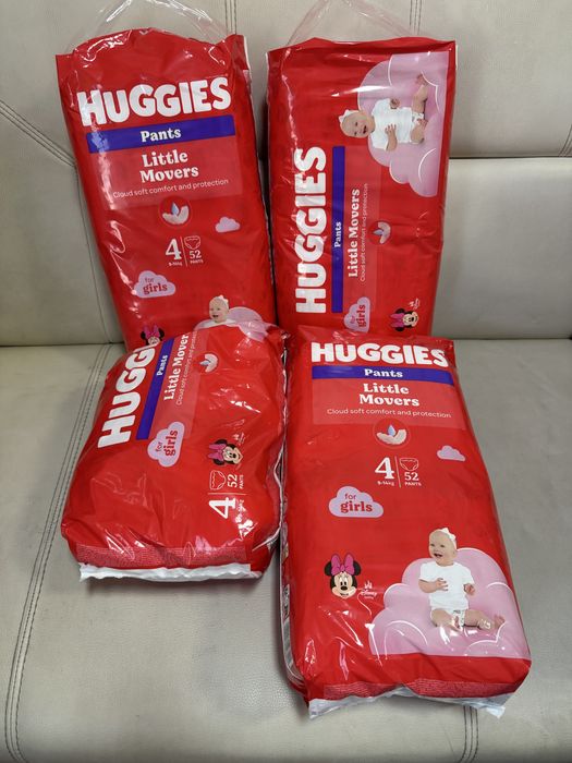 Scutece Chilotel Huggies Little Movers 4, Girl, 9-14 Kg