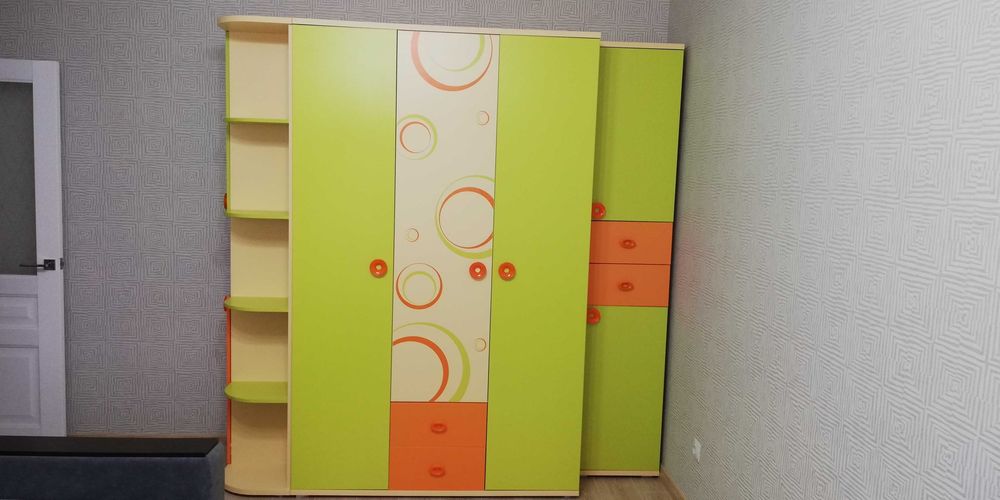 Продам детскую мебель