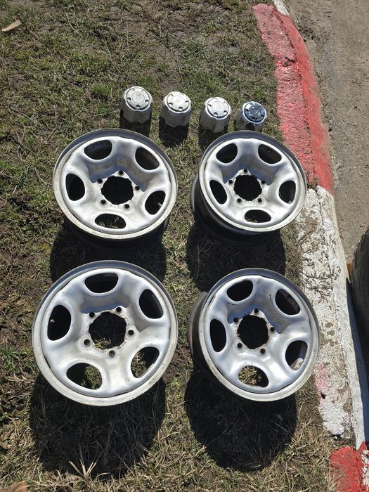 Железни джанти 15-ки, 5x139.7мм за Фероза, Витара, Джимни, Лада Нива..