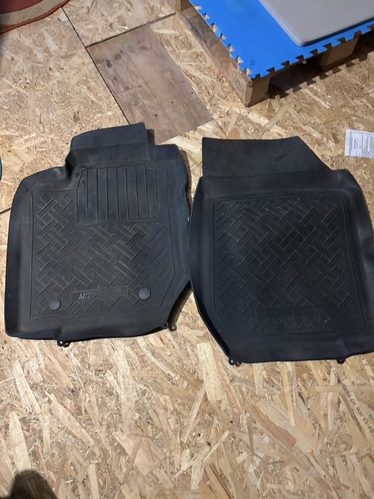 Auto cric trusa stigator vesta  presuri