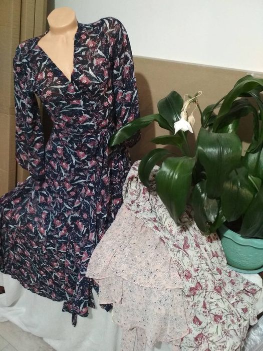 Срочно Платья оптом 500тг