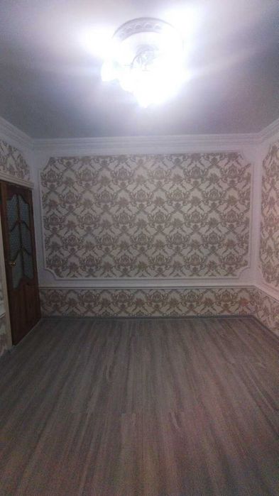 Toshkent shaxrida uy sotiladi.