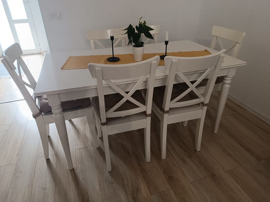 Masa extensibila Rosentorp IKEA