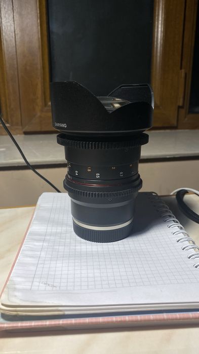 Samyang 14mm t3.1 e-mount sony (как новый объектив)