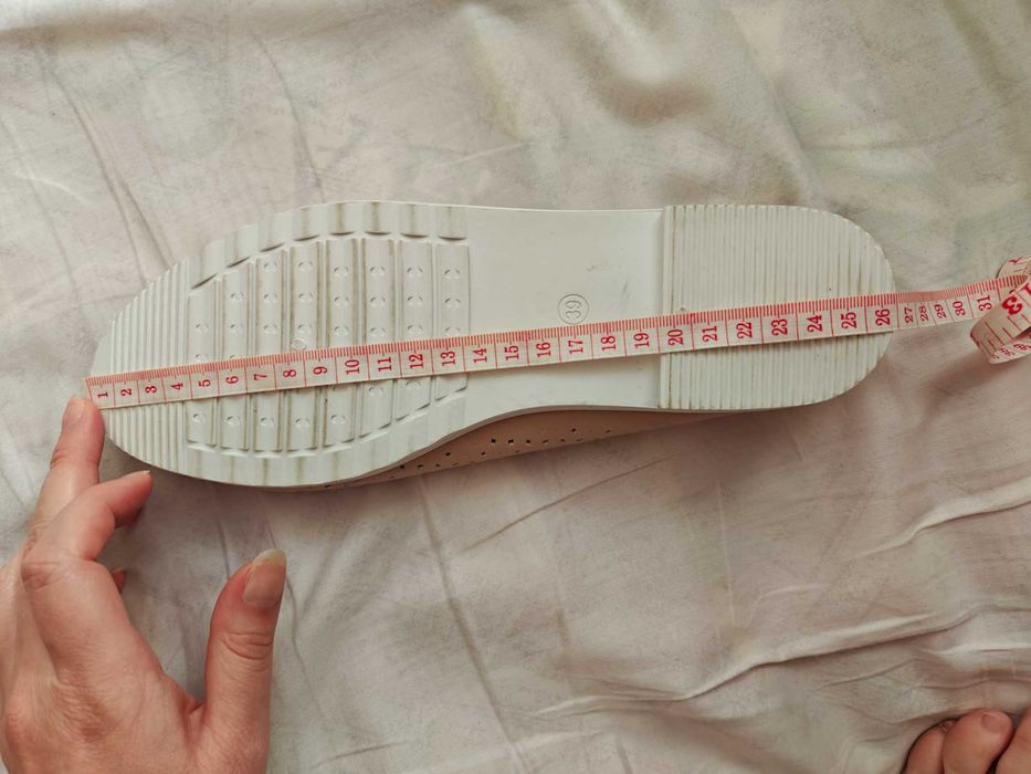 Женские туфли, балетки