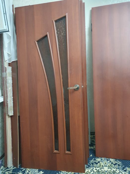 Межкомнатные двери б/у
